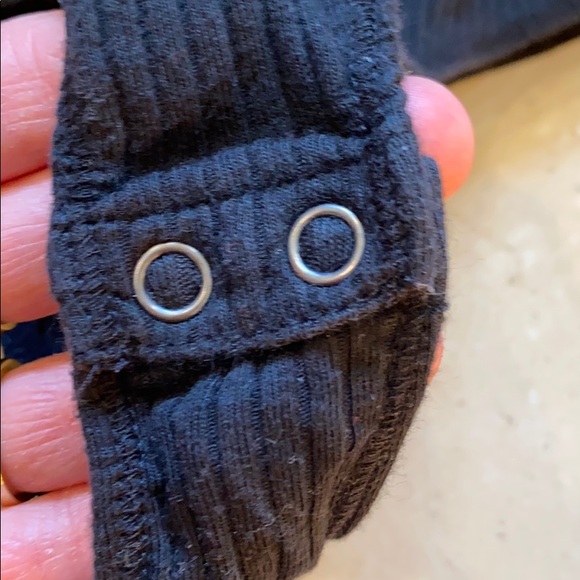 Bundle of Forever 21  and Hollister bodysuit - Picture 7 of 8